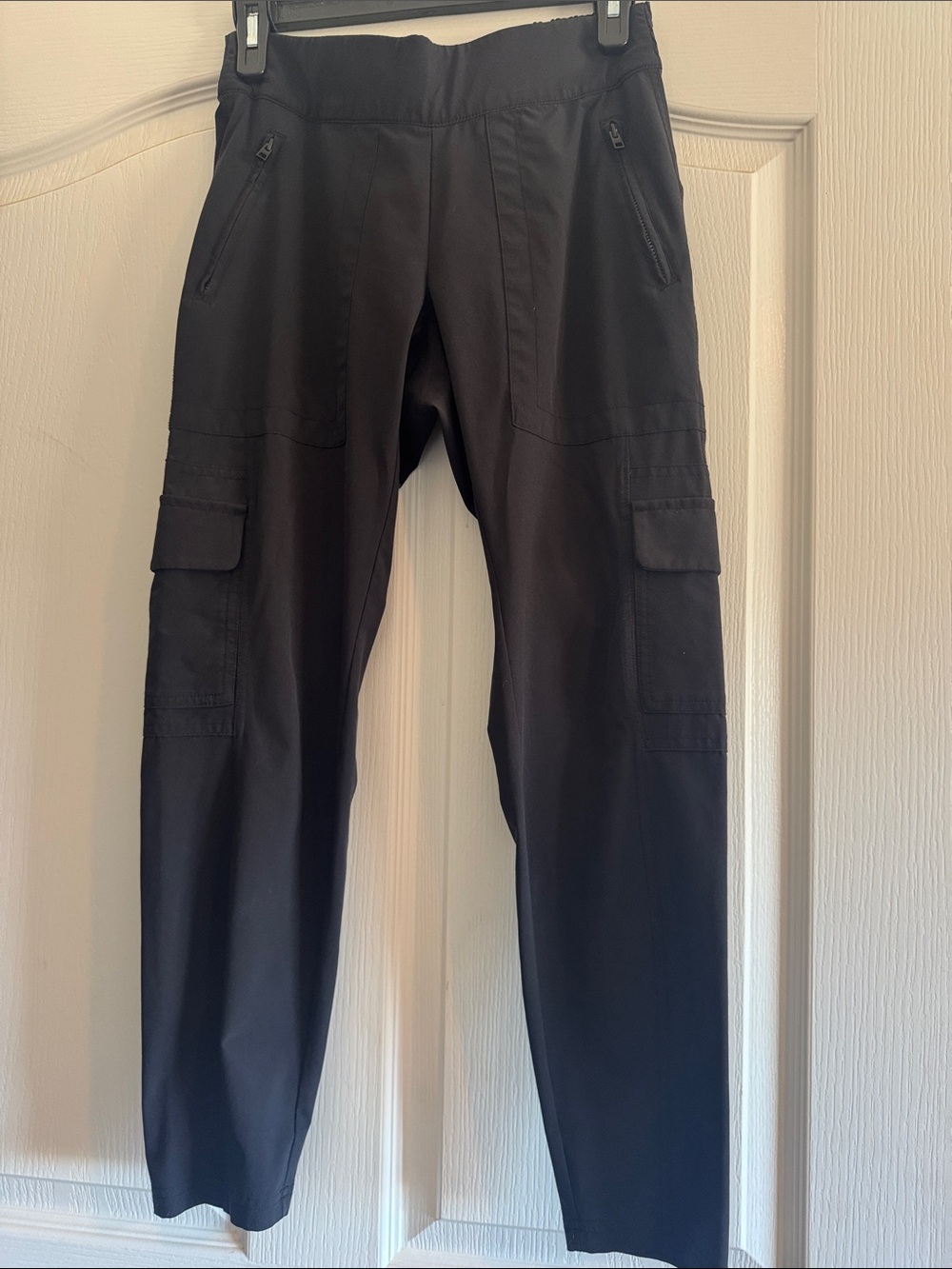 Athleta cargo joggers